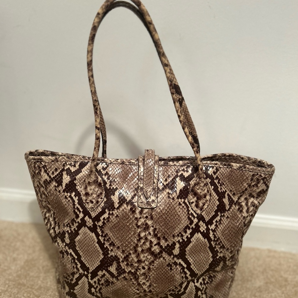 Designer Dooney & Bourke Snakeskin Pattern Cindy Tote Bag in Brown New - Picture 11 of 16